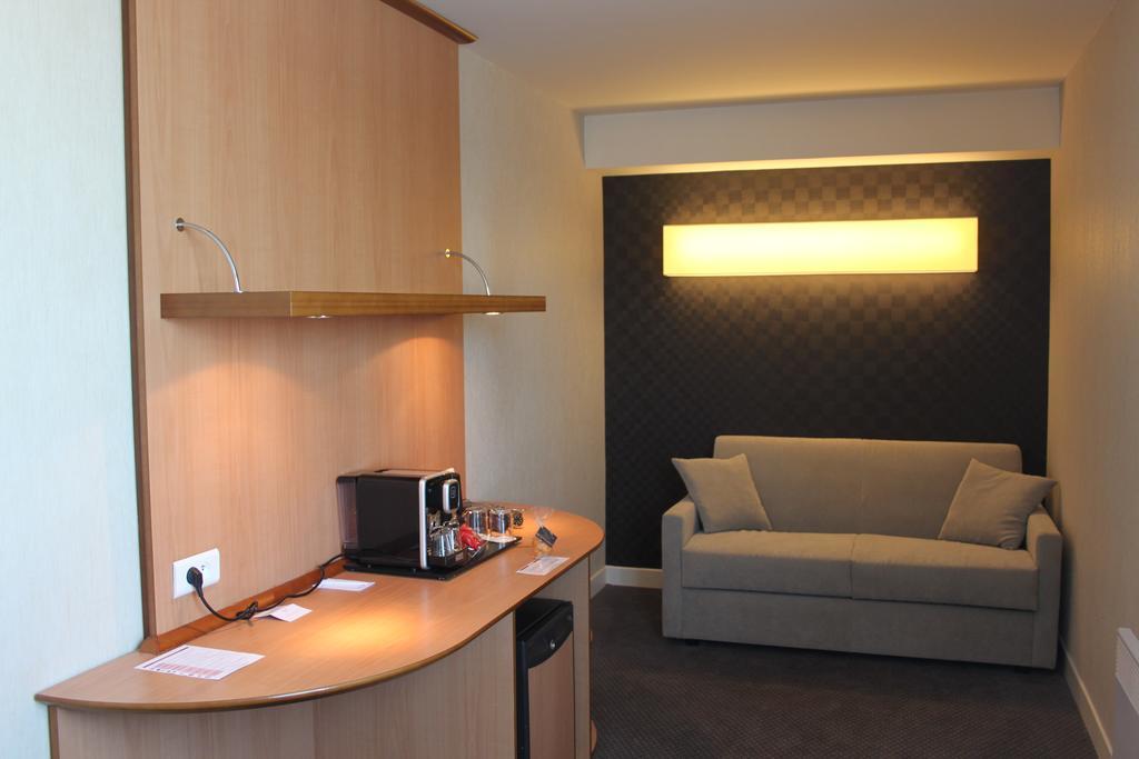 Best Western Plus Paris Сакле Стая снимка